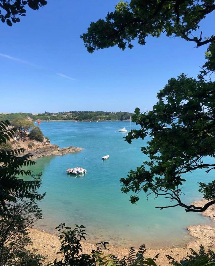 Appartement Cosy 1 Chambre Pour 2 Pers - Renove - Terrasse - Parking Dinard Exteriör bild